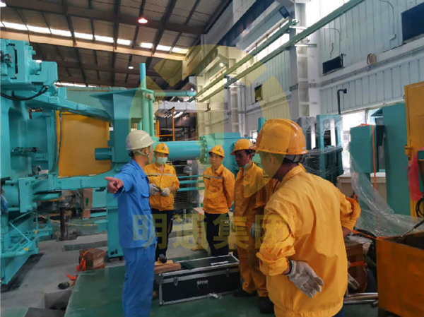 大型壓鑄機安裝服務1 大型壓鑄機安裝服務1