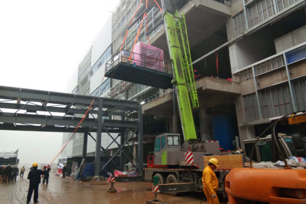 半導體MOCVD設備搬入6_副本 半導體MOCVD設備搬入6_副本