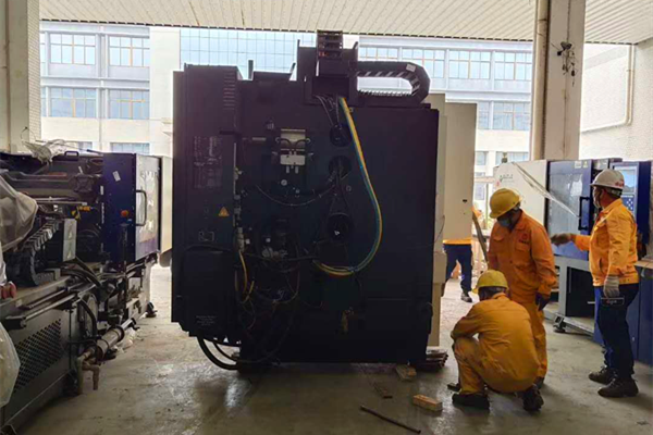 設備吊裝搬運綜合服務圖2 設備吊裝搬運綜合服務圖2