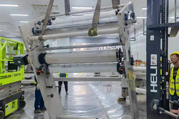 明通工匠之技（2）---鋰電池生產設備之輥壓系統安裝