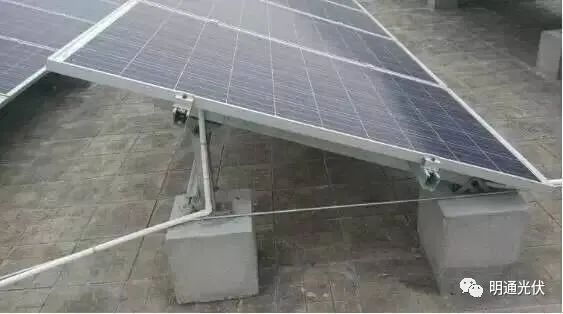 屋頂式光伏安裝3 屋頂式光伏安裝3